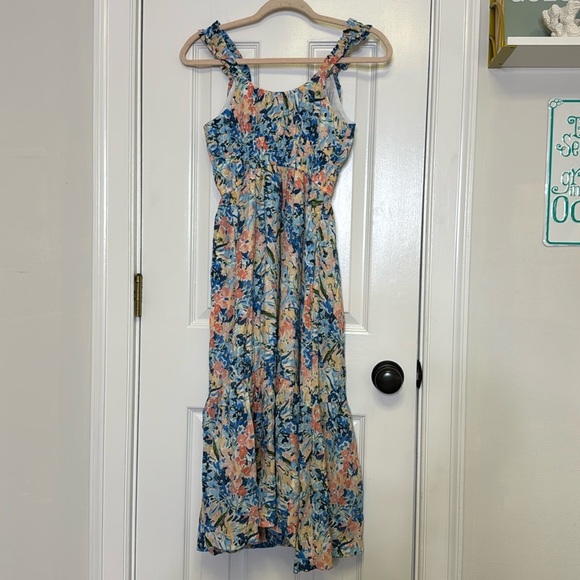 Abercrombie Kids Floral Dress can fit adult - Picture 6 of 6